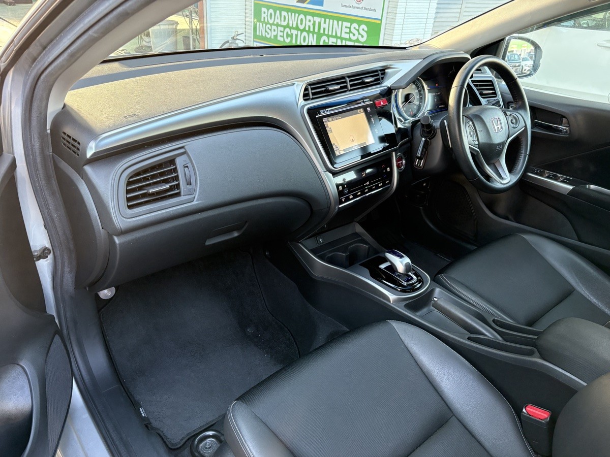 2015 Honda GRACE