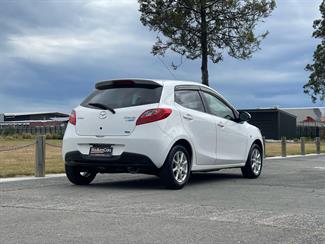 2012 Mazda Demio - Thumbnail