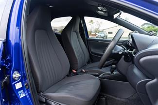 2021 Toyota Yaris - Thumbnail