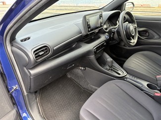 2021 Toyota Yaris - Thumbnail