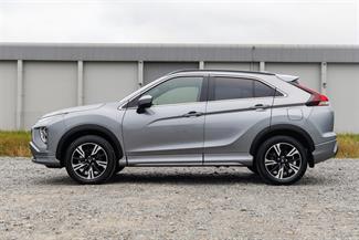 2024 Mitsubishi Eclipse Cross - Thumbnail
