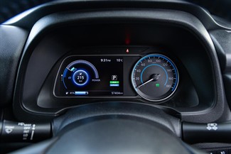 2021 Nissan LEAF - Thumbnail