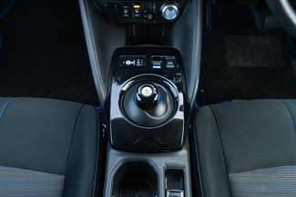 2021 Nissan LEAF - Thumbnail