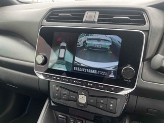 2021 Nissan LEAF - Thumbnail