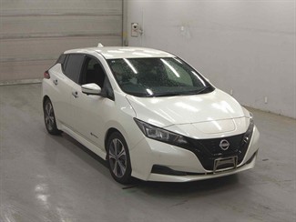 2021 Nissan LEAF - Thumbnail